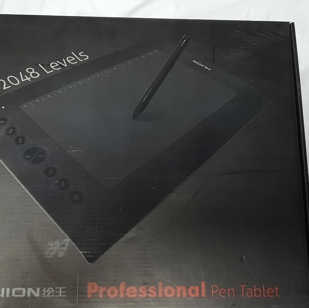 NWT Huion Drawing Tablet